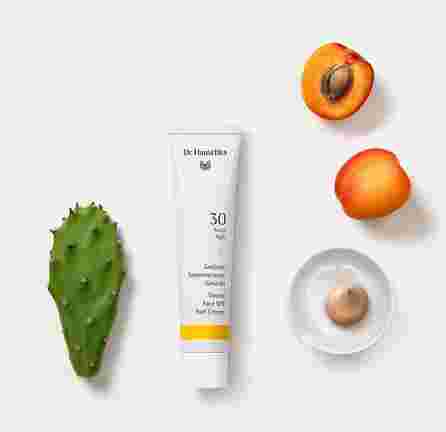 DR.HAUSCHKA Tinted Face Sun SPF 30 apsauginis kremas nuo saulės, 40 ml