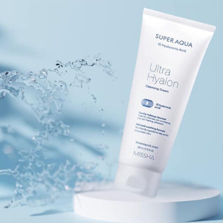 MISSHA Super Aqua Ultra su hialurono rūgštimi valomasis kremas, 200 ml