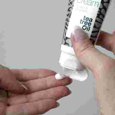 AUSTRALIAN BODYCARE Tea Tree Oil veido kremas, 50 ml