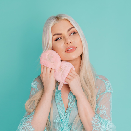CRYSTALLOVE Reusable makiažo kempinėlė, 1 vnt.