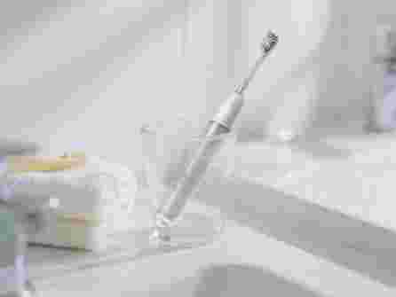 OCLEAN Ease Pro Silver (sidabrinis) elektrinis dantų šepetėlis, 1 vnt.