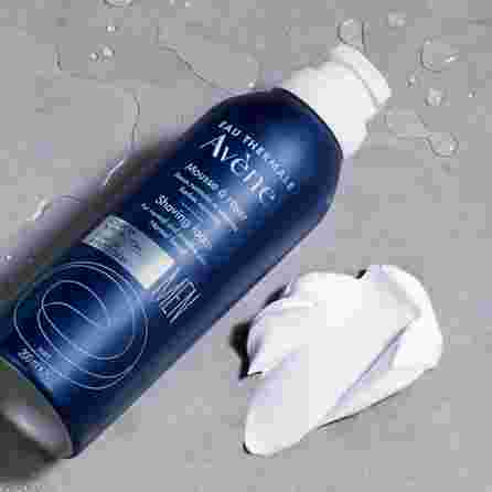 AVENE Men skutimosi putos, 200 ml