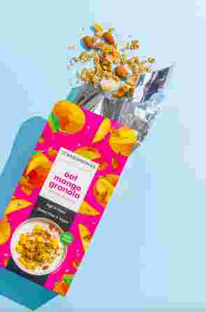 THE BEGINNINGS avižų su mangais granola, 200 g
