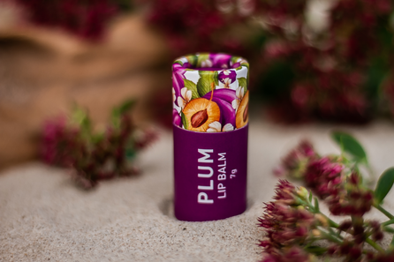 LĪGA Plum lūpų balzamas, 7 g