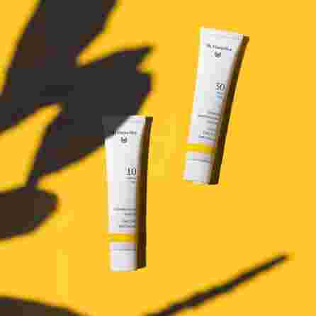 DR.HAUSCHKA Tinted Face Sun SPF 30 apsauginis kremas nuo saulės, 40 ml