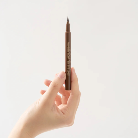 BOM Wonderproof Pen 03 Soft Brown akių pieštukas, 0.5 g