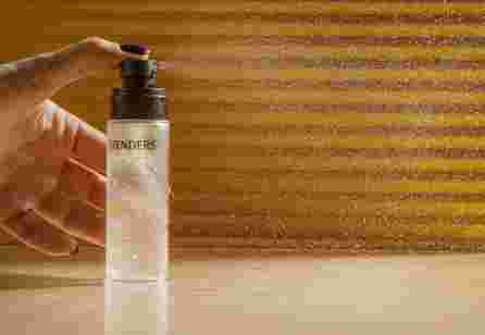 STENDERS Energising Citrus energizuojantis veido purškalas, 85 ml