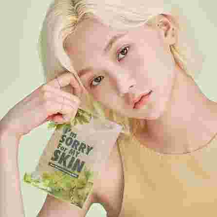 I'M SORRY FOR MY SKIN odą raminanti, drėkinanti  veido kaukė, 23 ml