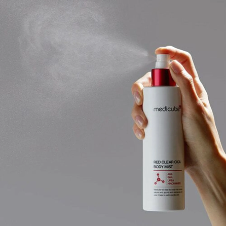MEDICUBE Red Clear Cica Body purškalas, 200 ml