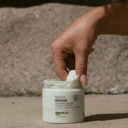 NATURE LAB. TOKYO Perfect Repair Treatment, pažeistų, sausų  plaukų kaukė, 200 ml