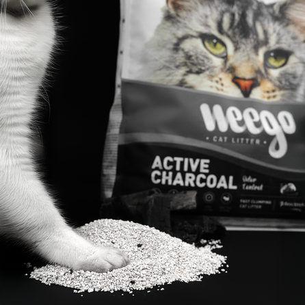 WEEGO CHARCOAL 15L cementuojantis smėlis katės tualetui, 15 L