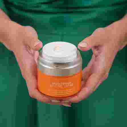 YOUTH LAB Brightening Vit-C gelis-kremas, 50 ml