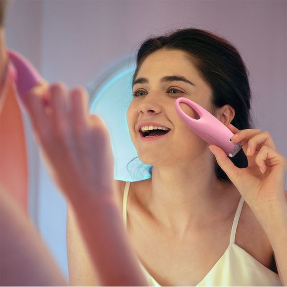 FOREO Iris 2 Pink masažo aparatas, 1 vnt.