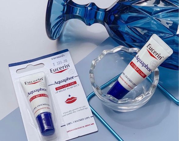 EUCERIN Aquaphor SOS atkuriamasis lūpų balzamas, 10 ml