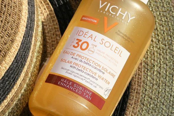 VICHY Ideal Soleil Bronzing SPF30 purškiama apsauga nuo saulės, 200 ml