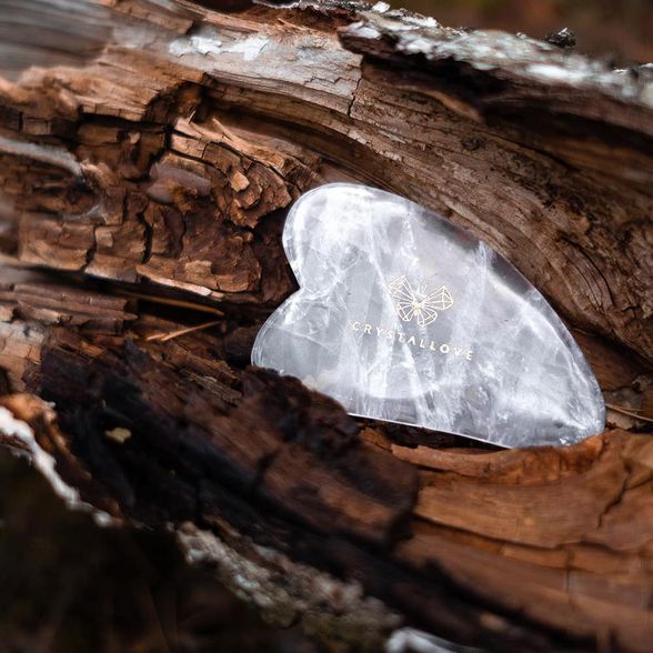 CRYSTALLOVE GuaSha Clear Quartz  masažo plokštelė, 1 vnt.